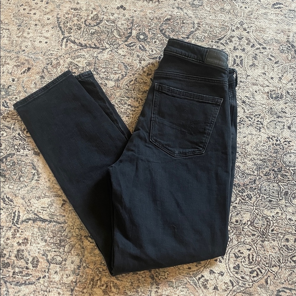 American Eagle Strigid Mom Jean - Picture 2 of 7